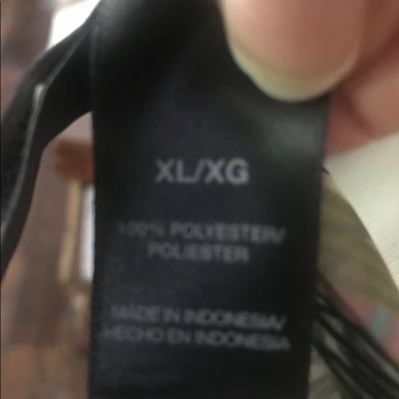 Ladies shirt - Picture 4 of 6